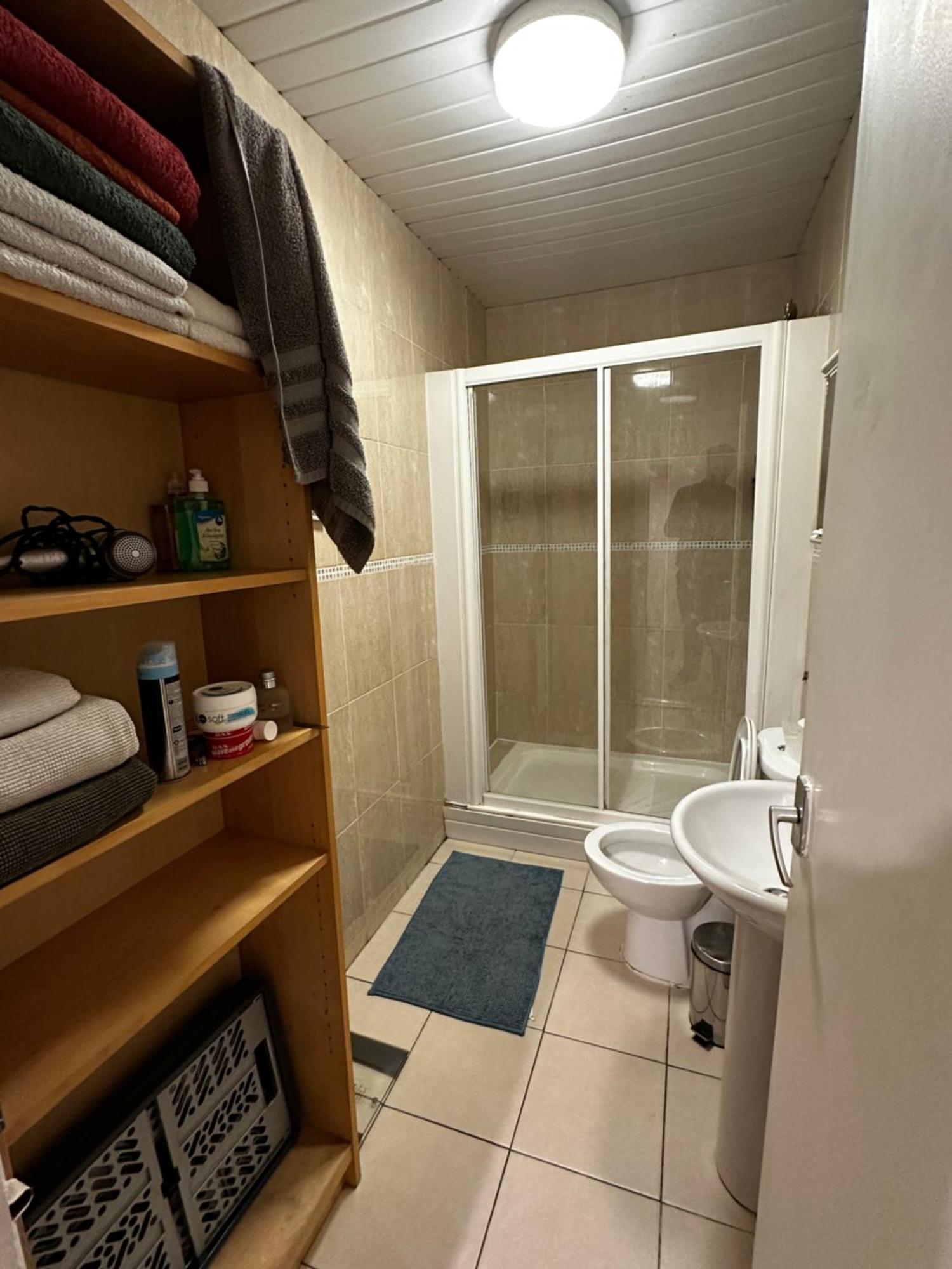 Charming 1-Bedroom Apartment Southfields, Лондон Экстерьер фото