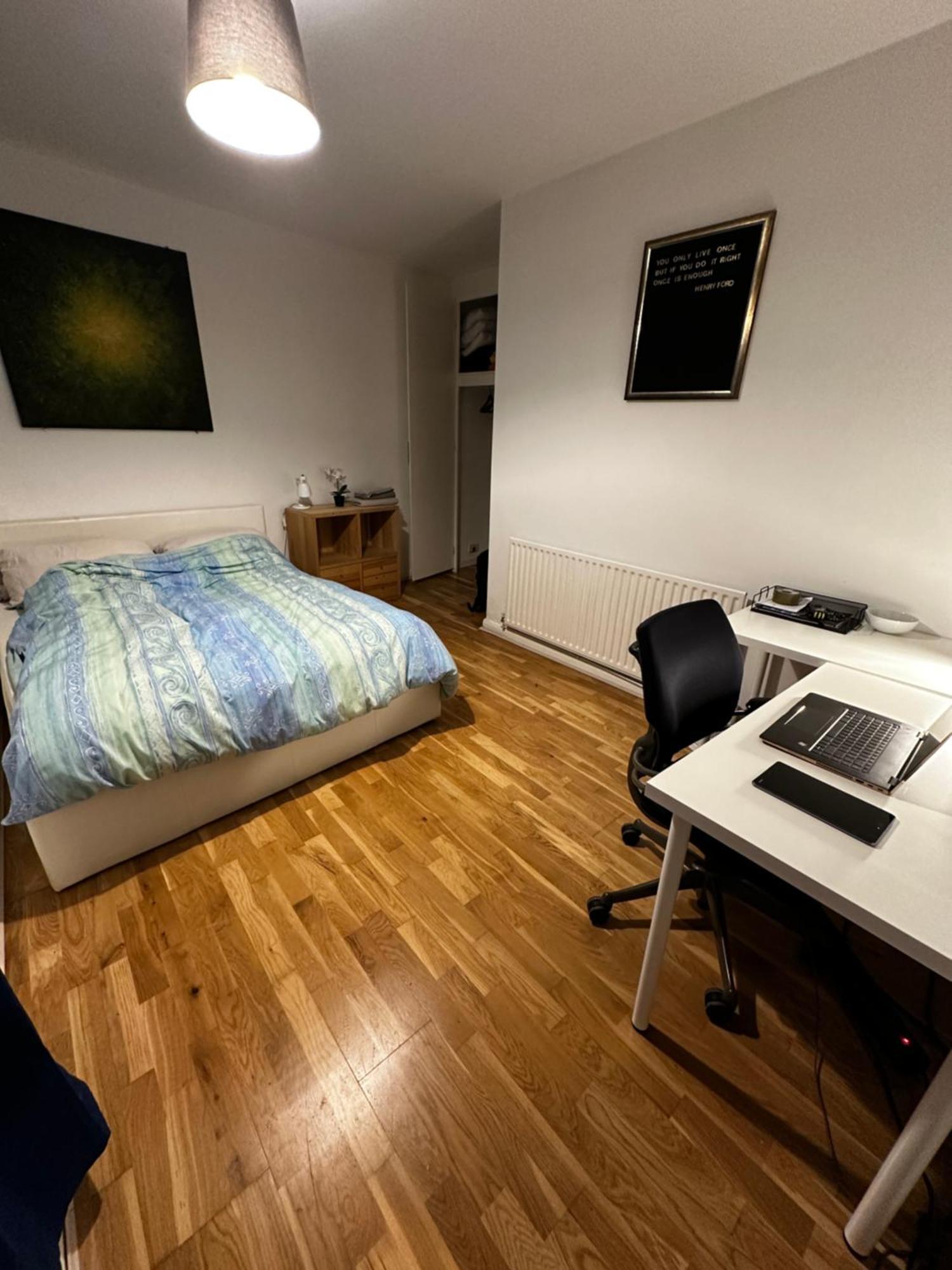 Charming 1-Bedroom Apartment Southfields, Лондон Экстерьер фото